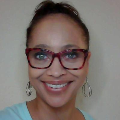 Michele Richardson Headshot