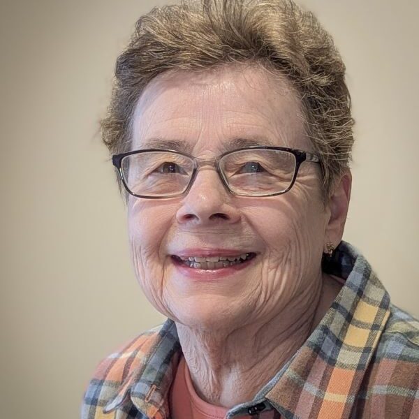Connie Crihfield headshot