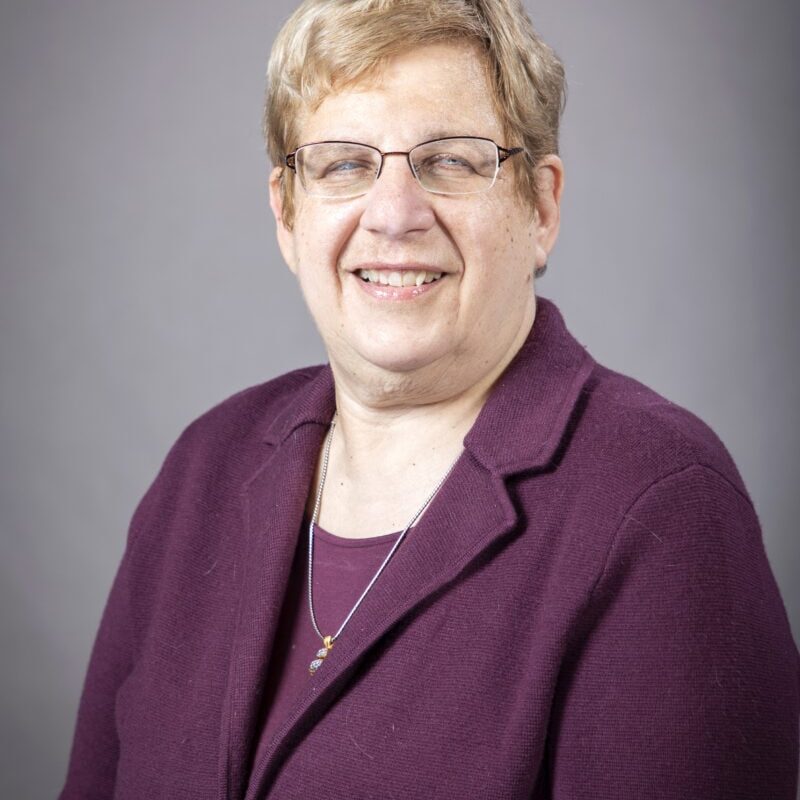 Dolores Cimini headshot