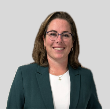 Kelly Gorman Headshot